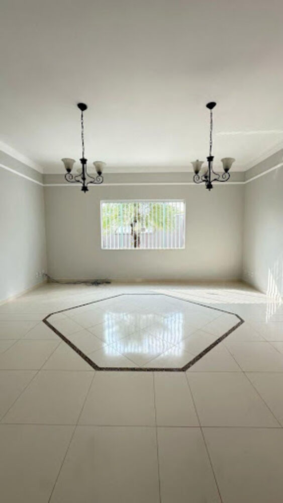 Casa, 3 quartos, 164 m² - Foto 2