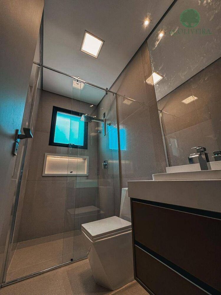 Casa de Condomínio, 4 quartos - Foto 1