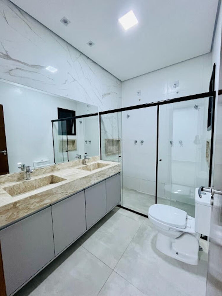 Casa de Condomínio à venda e aluguel com 3 quartos, 200m² - Foto 4