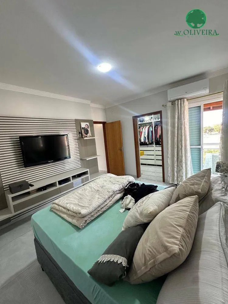 Sobrado, 3 quartos, 230 m² - Foto 1
