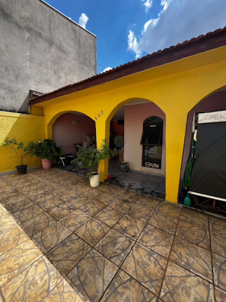 Casa, 3 quartos, 200 m² - Foto 3