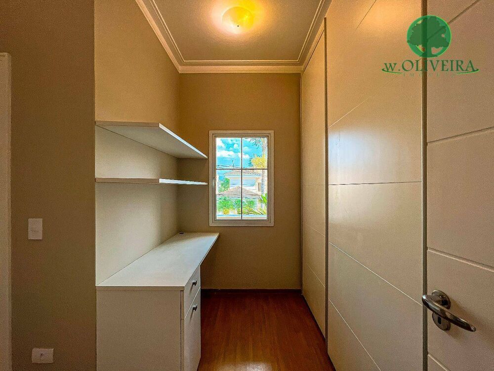 Sobrado à venda com 3 quartos, 337m² - Foto 4