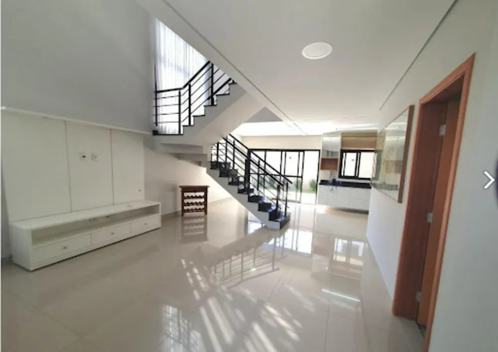 Sobrado, 3 quartos, 133 m² - Foto 2
