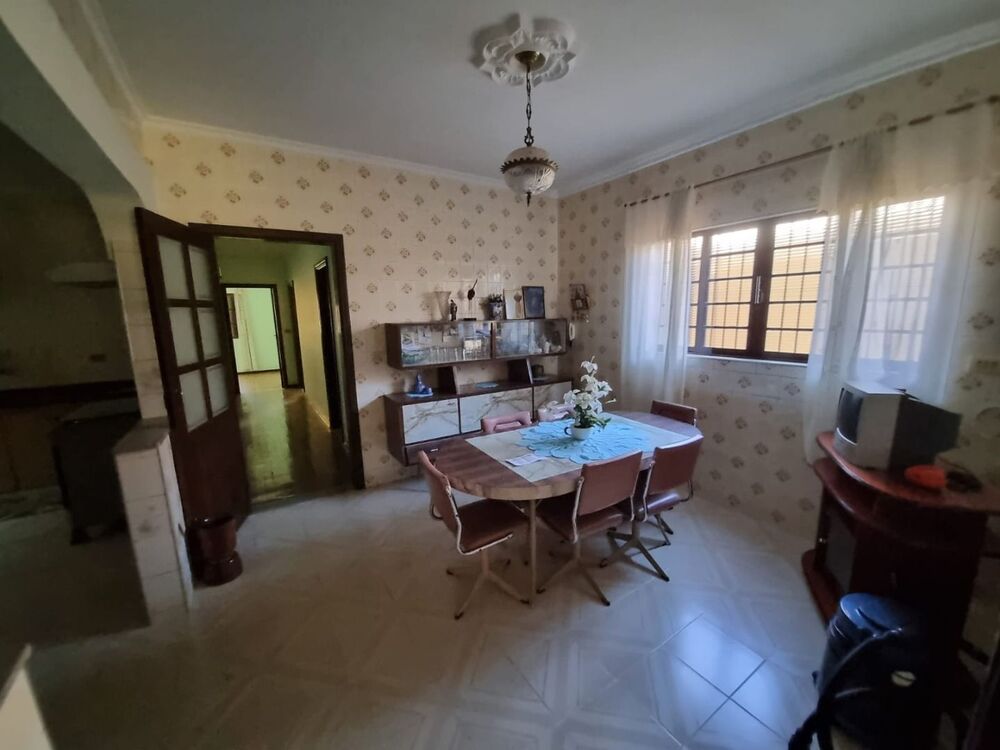 Casa, 4 quartos, 240 m² - Foto 1