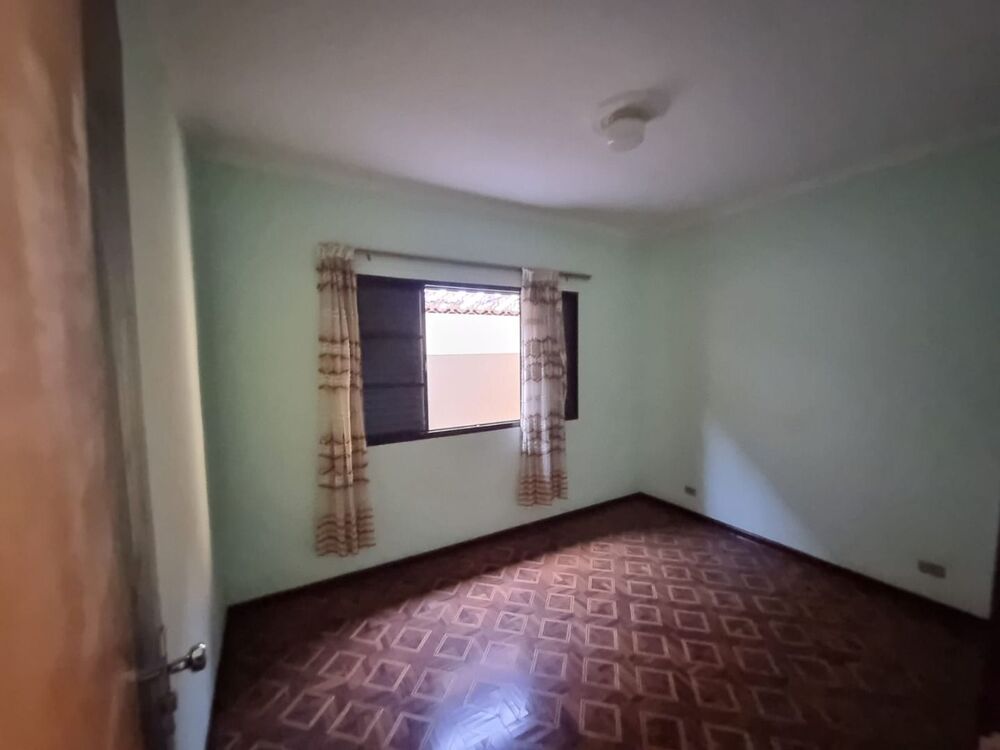 Casa, 4 quartos, 240 m² - Foto 3