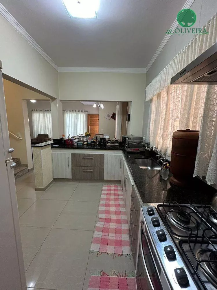 Sobrado à venda com 3 quartos, 192m² - Foto 5