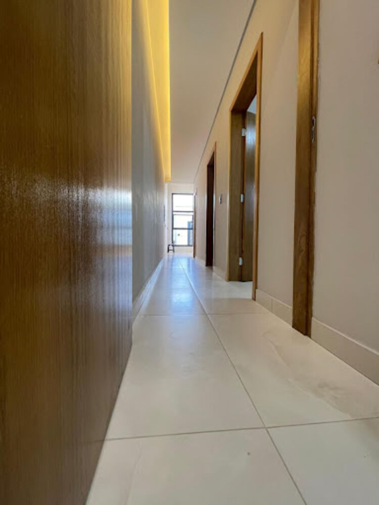 Casa à venda com 3 quartos, 83m² - Foto 4