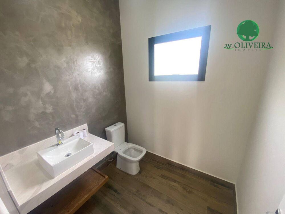 Casa, 3 quartos, 246 m² - Foto 3