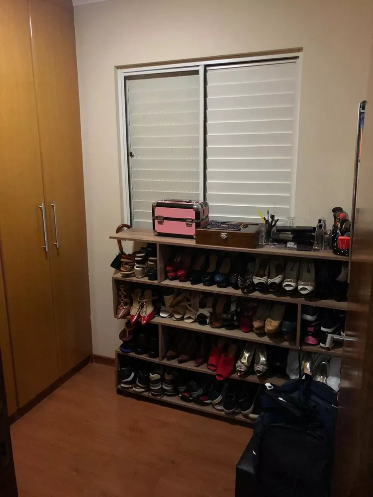 Apartamento à venda com 3 quartos, 69m² - Foto 4