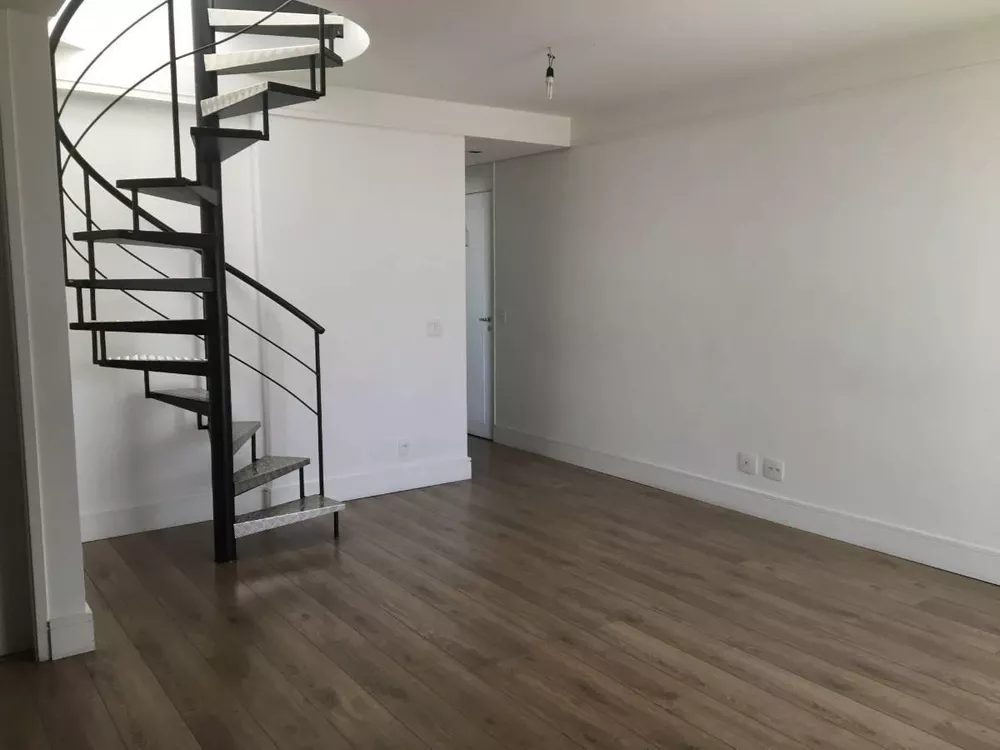 Cobertura à venda com 2 quartos, 122m² - Foto 1