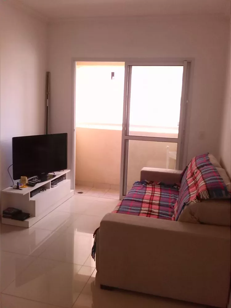 Apartamento à venda com 2 quartos, 65m² - Foto 4