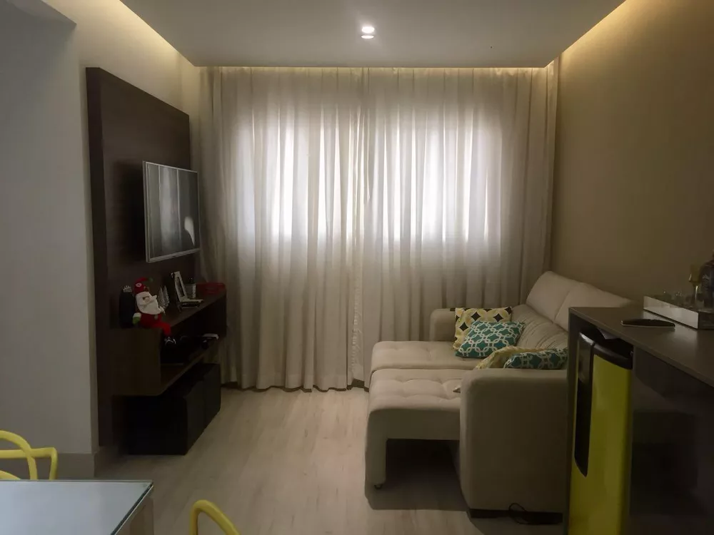 Apartamento à venda com 2 quartos, 60m² - Foto 3