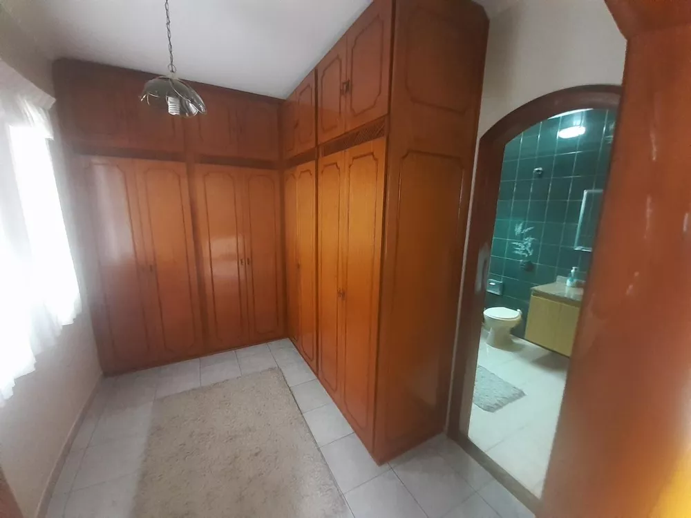 Sobrado à venda com 5 quartos, 392m² - Foto 3