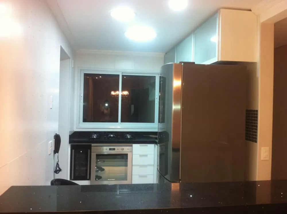 Apartamento à venda com 2 quartos, 65m² - Foto 1