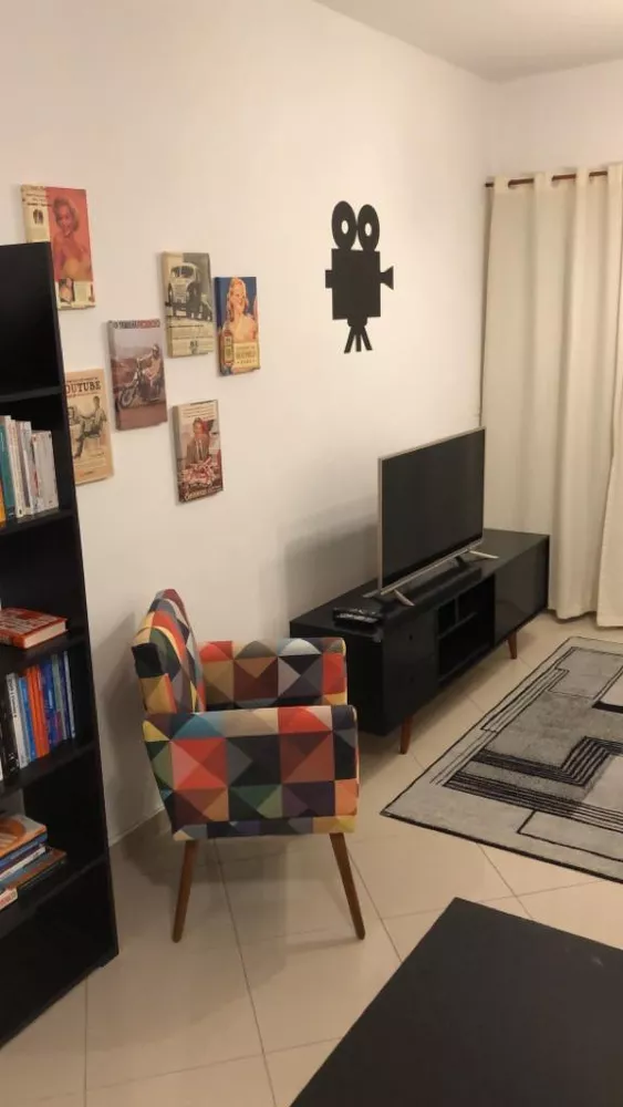 Apartamento à venda com 2 quartos, 62m² - Foto 1