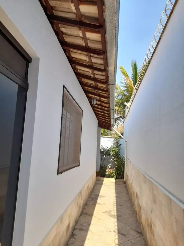 Casa à venda com 3 quartos, 278m² - Foto 31