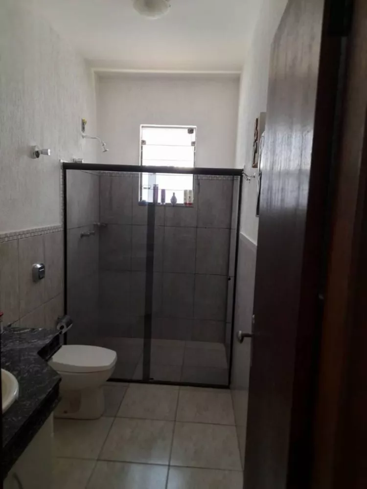 Casa à venda com 3 quartos, 278m² - Foto 14