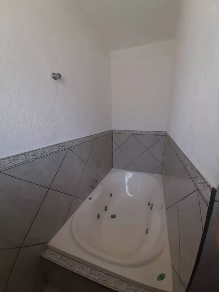 Casa à venda com 3 quartos, 278m² - Foto 11