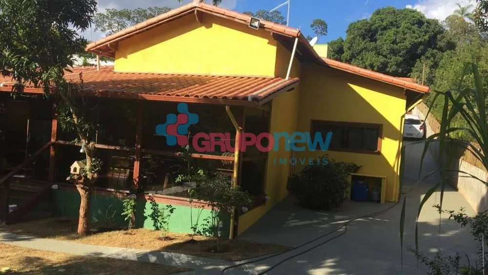 Casa, 3 quartos, 286 m² - Foto 2