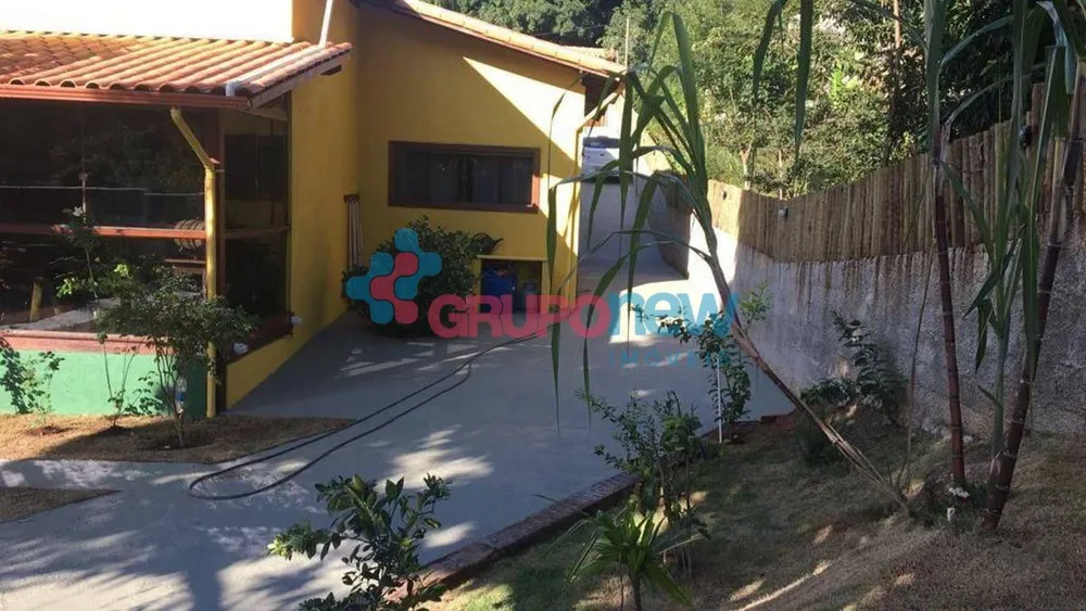 Casa, 3 quartos, 286 m² - Foto 3