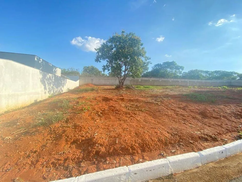 Terreno à venda, 400m² - Foto 1