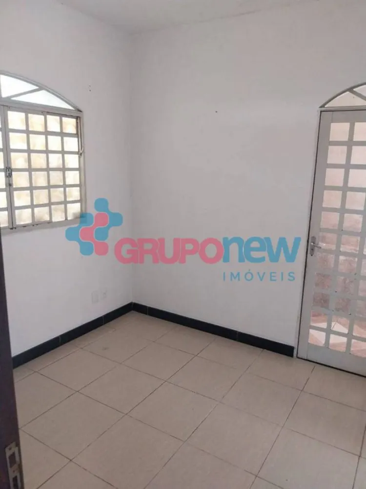 Casa, 6 quartos, 200 m² - Foto 4