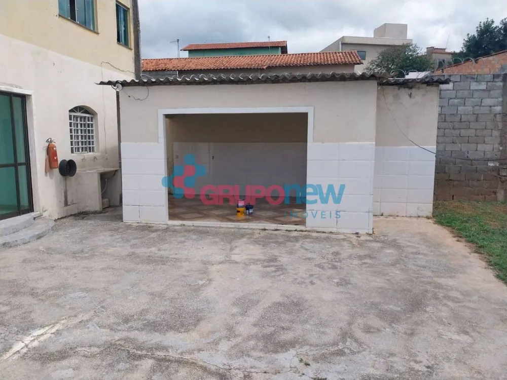 Casa, 6 quartos, 200 m² - Foto 9