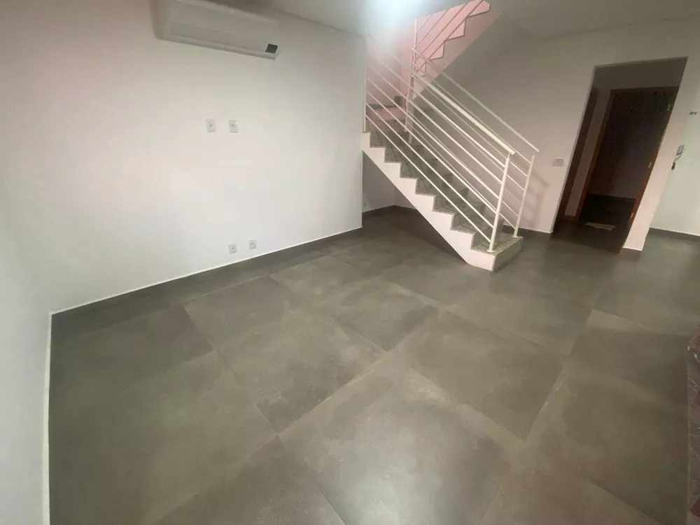 Casa para alugar com 3 quartos, 141m² - Foto 3