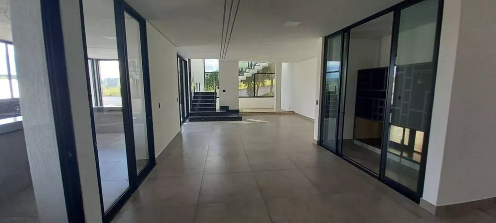 Casa de Condomínio à venda com 3 quartos, 300m² - Foto 15