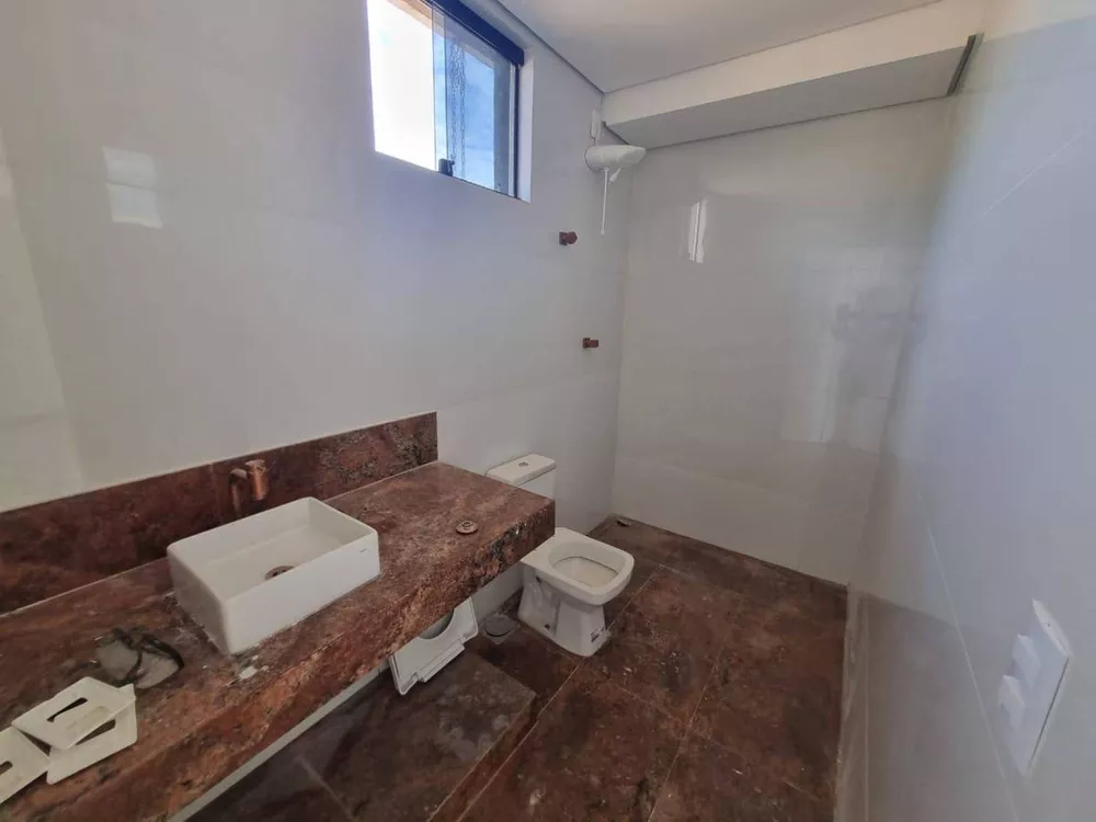 Casa à venda com 4 quartos, 450m² - Foto 19