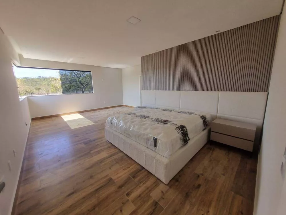 Casa à venda com 4 quartos, 450m² - Foto 9