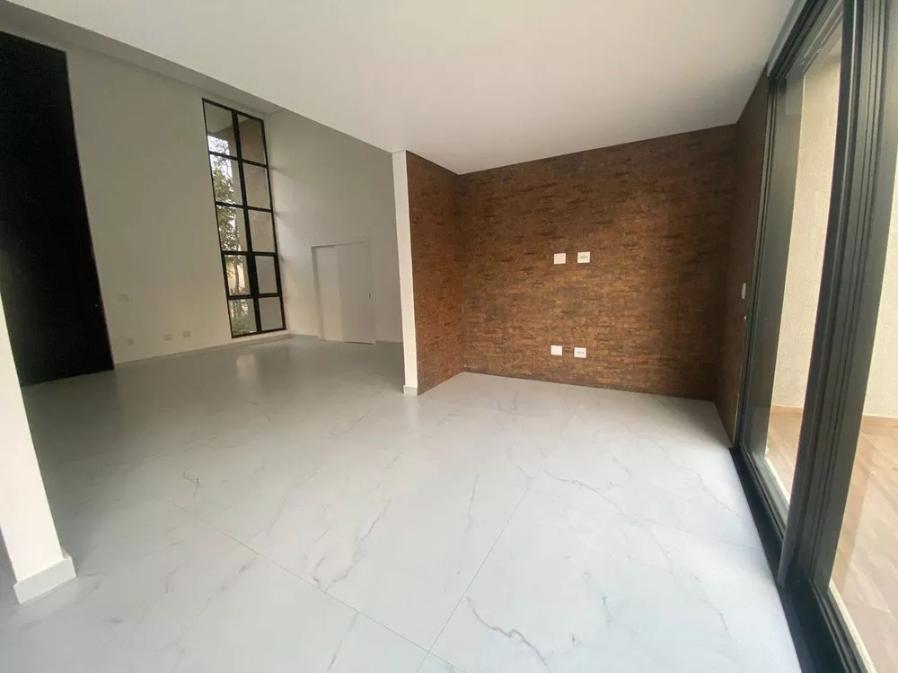 Casa de Condomínio à venda com 4 quartos, 265m² - Foto 3