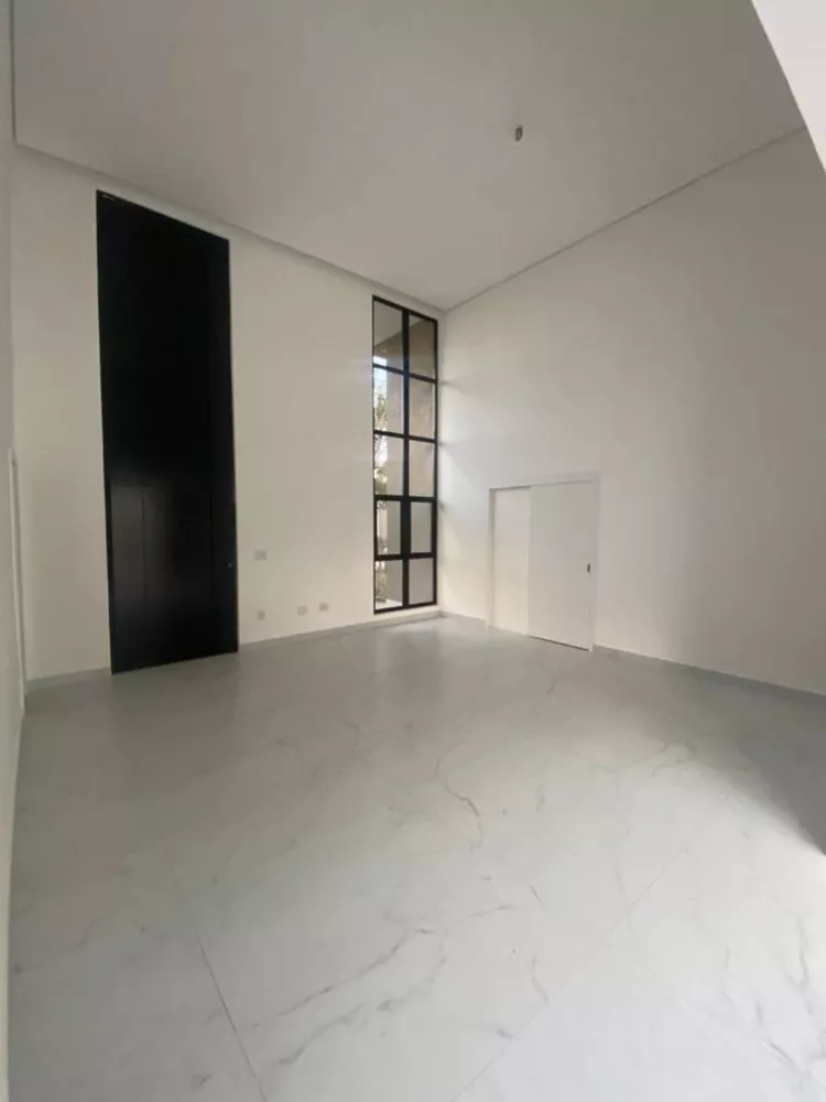 Casa de Condomínio à venda com 4 quartos, 265m² - Foto 5