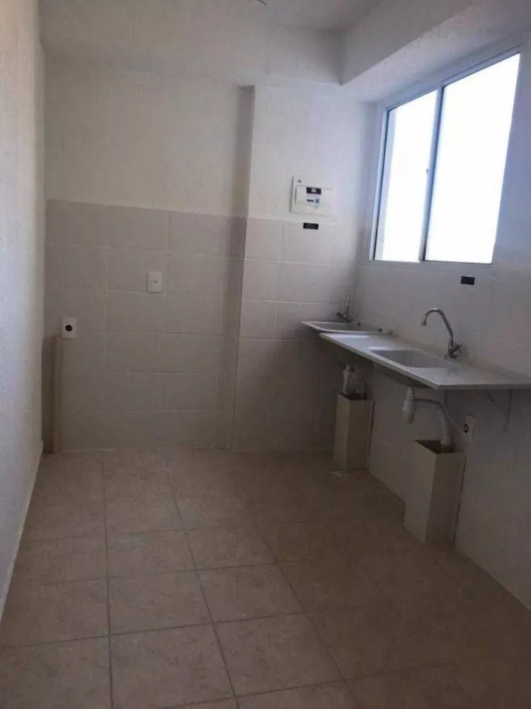 Apartamento à venda com 2 quartos, 45m² - Foto 1