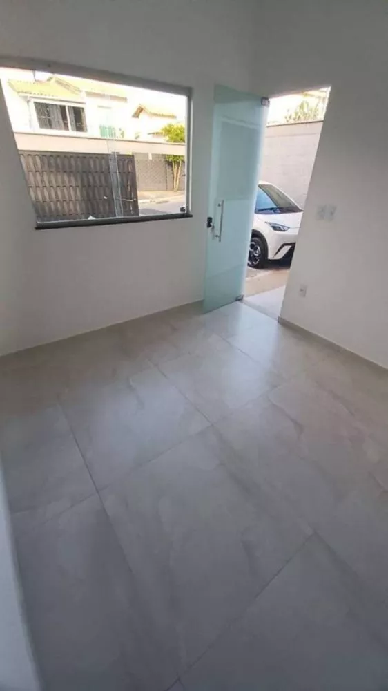 Casa à venda com 2 quartos, 103m² - Foto 3