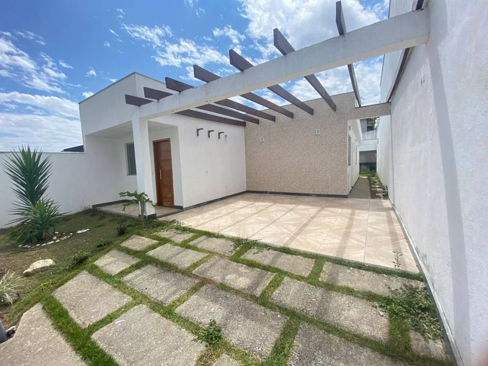 Casa de Condomínio à venda com 3 quartos, 144m² - Foto 1