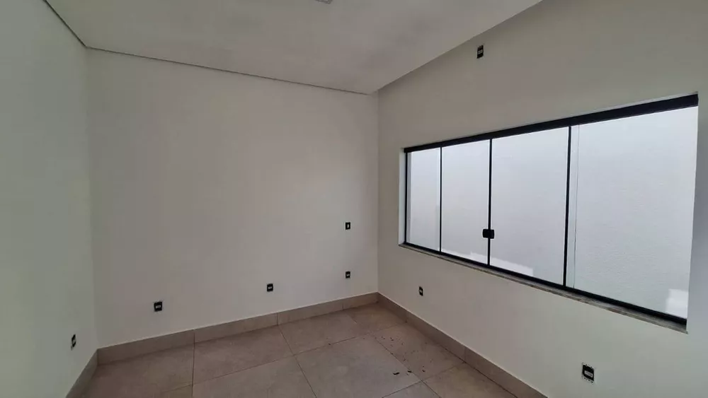 Casa à venda com 3 quartos, 190m² - Foto 4