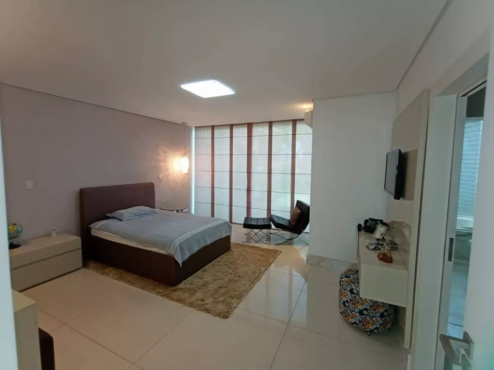 Casa de Condomínio à venda e aluguel com 4 quartos, 600m² - Foto 20