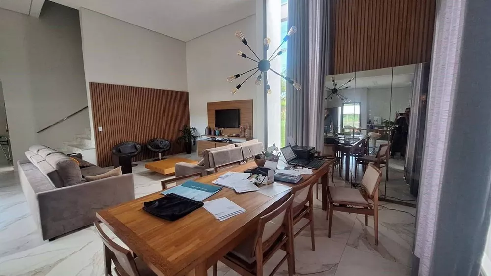 Casa à venda com 4 quartos, 450m² - Foto 7