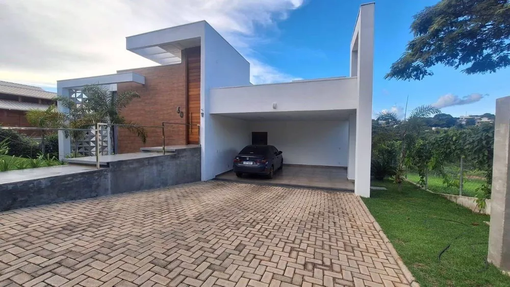 Casa à venda com 4 quartos, 450m² - Foto 4