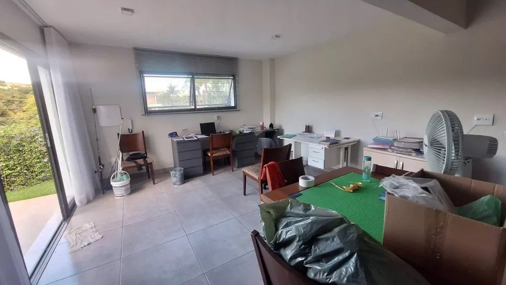 Casa à venda com 4 quartos, 450m² - Foto 5