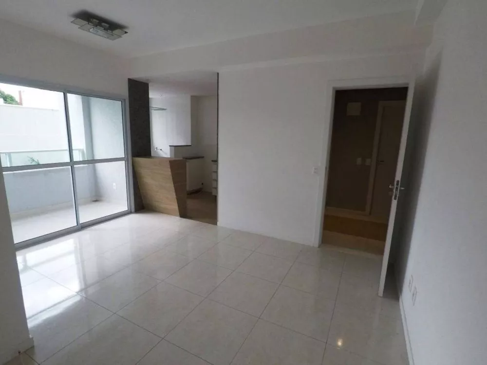 Apartamento à venda e aluguel com 2 quartos, 60m² - Foto 4