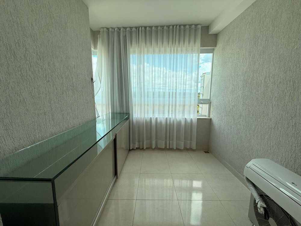 Apartamento à venda com 3 quartos, 77m² - Foto 13