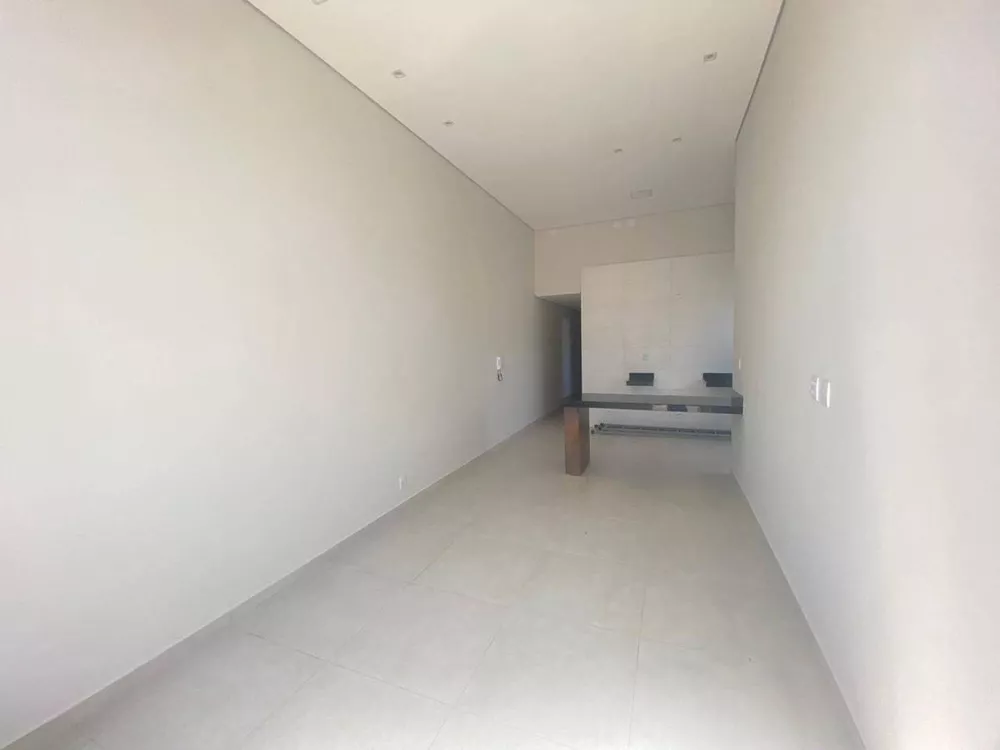 Casa à venda com 3 quartos, 140m² - Foto 3