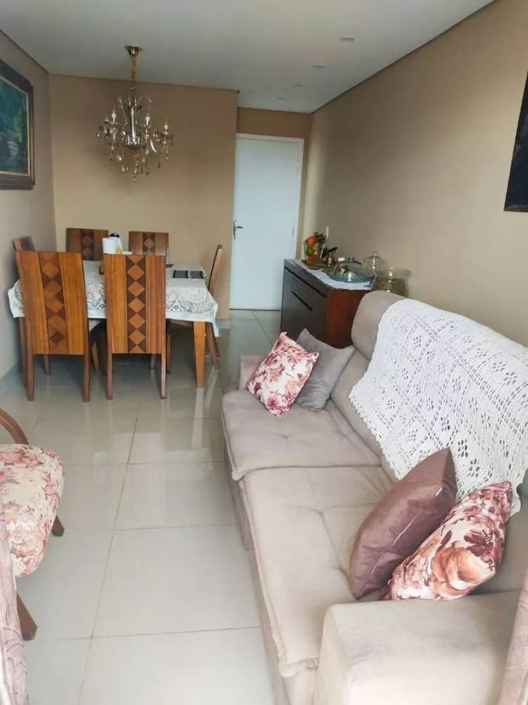 Apartamento à venda com 3 quartos, 85m² - Foto 4