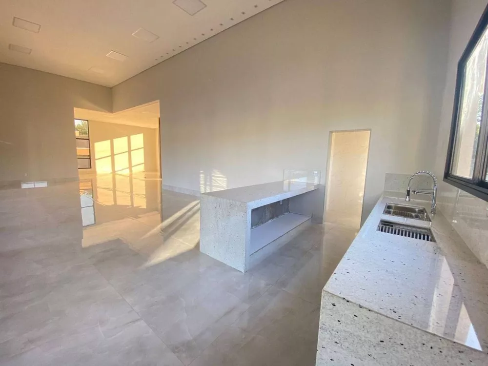 Casa de Condomínio à venda com 4 quartos, 404m² - Foto 7