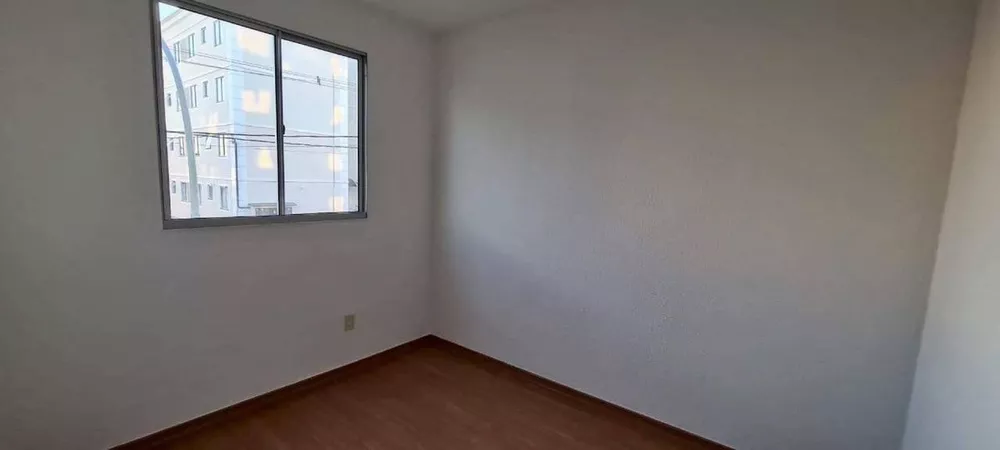 Apartamento à venda com 2 quartos, 41m² - Foto 2