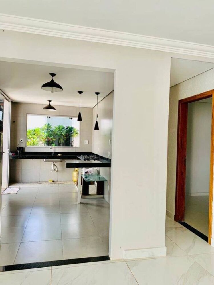 Casa à venda com 3 quartos, 213m² - Foto 11