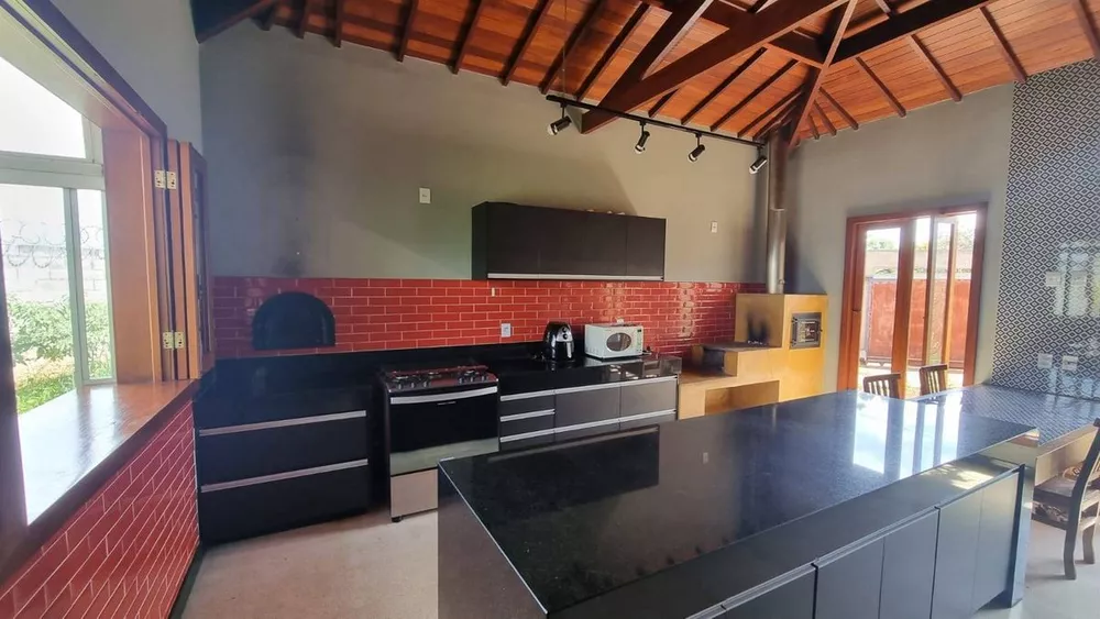 Casa à venda com 1 quarto, 90m² - Foto 5