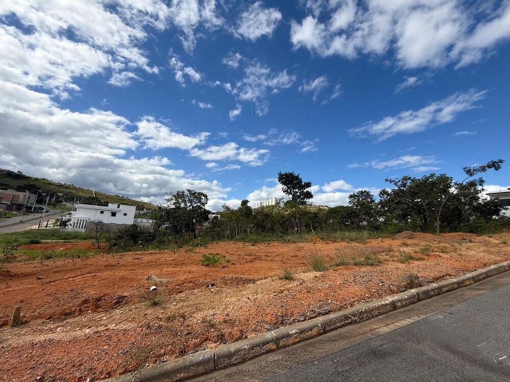 Terreno à venda, 426m² - Foto 1